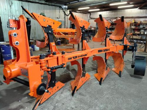 Плуг навесной оборотный 3/35+1 купить в Москве – «БДН-АгроКубань»