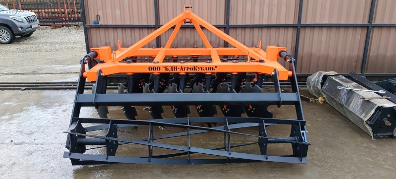 Борона дисковая навесная БДН 2,4х2Н с амортизаторами катка, 14 рабочих органов купить в Москве – «БДН-АгроКубань», 2