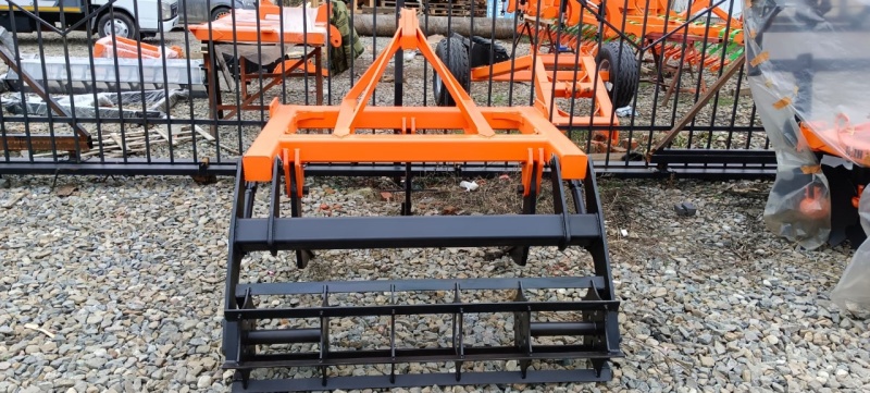 Плуг чизельный ПЧН 1,6 с планчатым катком купить в Москве – «БДН-АгроКубань», 2