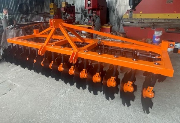 Борона дисковая навесная БДН 4х2Н, 26 рабочих органов купить в Москве – «БДН-АгроКубань», 3