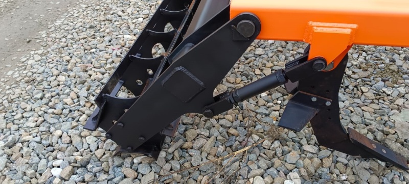 Плуг чизельный ПЧН 1,6 с планчатым катком купить в Москве – «БДН-АгроКубань», 6